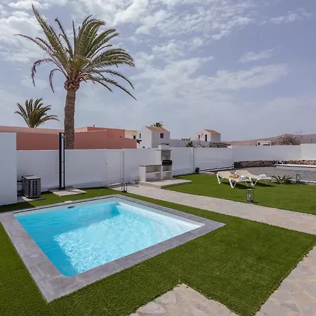 Willa Holiday Rustika Luxe 2 Rural, Pool, Bbq, Mountain View By Holidays
